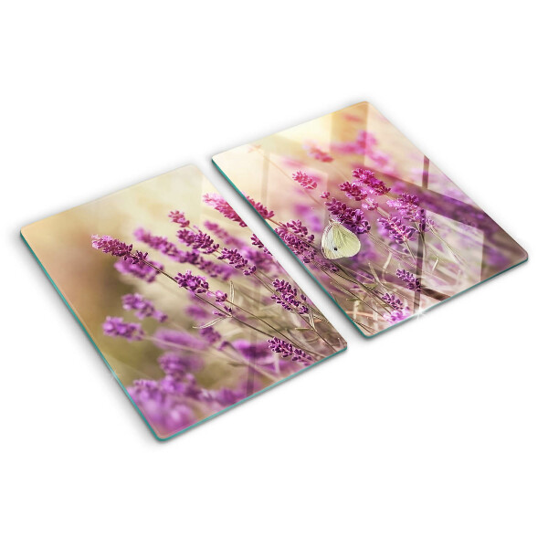 Glas-Schneidebrett mit Lavendelfeld und Schmetterling