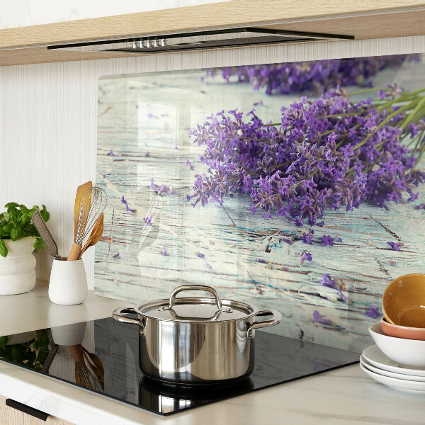 Glas-Schneidebrett mit Lavendelmotiv auf Holzoptik