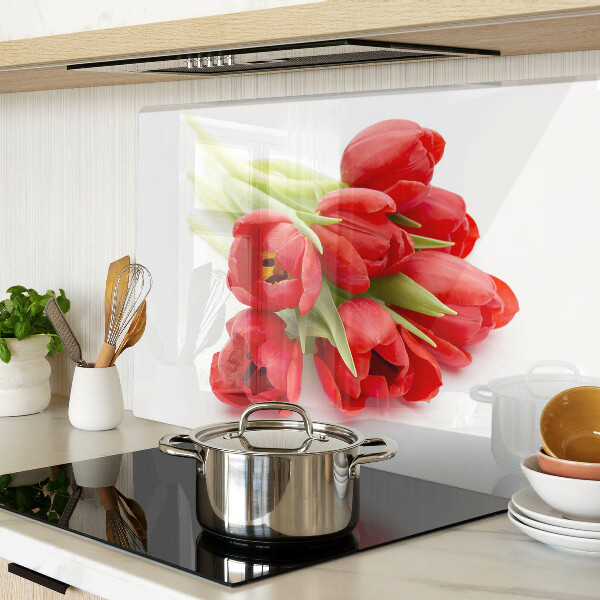 Schneidebrett mit rotem Tulpenmotiv auf weißem Hintergrund