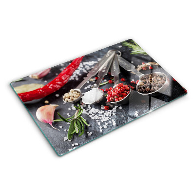 Schneidebrett mit Aufdruck von Gewürzen und Kräutern