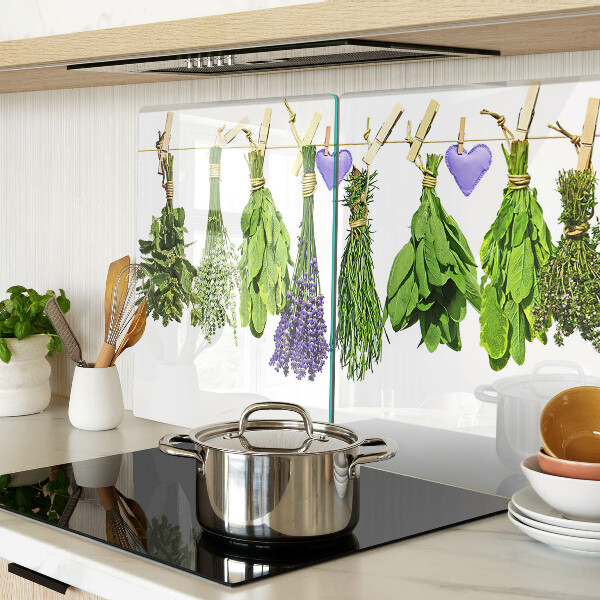 Glas schneidebrett Kräuter an einer Schnur