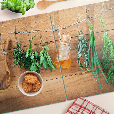 Schneidebrett glas Kräuter in der Küche