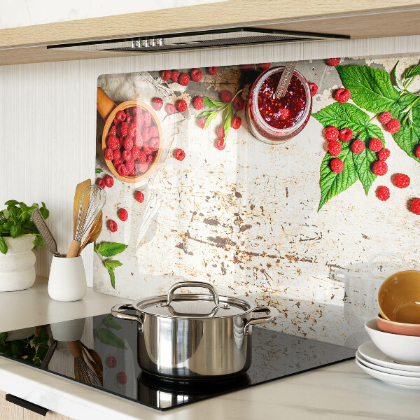 Glas-Schneidebrett mit Motiv aus Himbeeren und Blättern