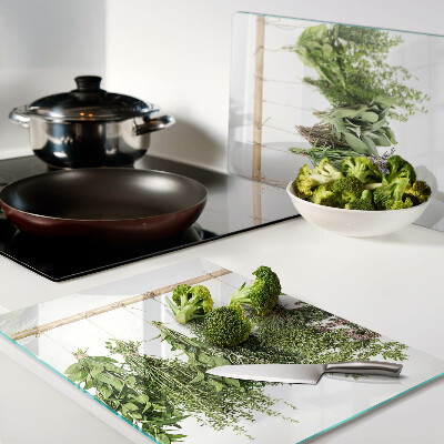 Schneidebrett glas Getrocknete Kräuter an einer Schnur