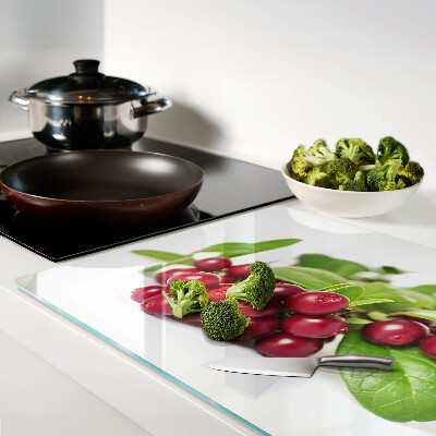 Schneidebrett glas Preiselbeeren mit Blättern