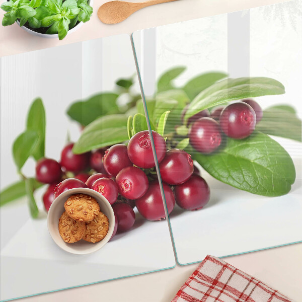 Schneidebrett Glas mit Preiselbeeren und Blättern bedruckt