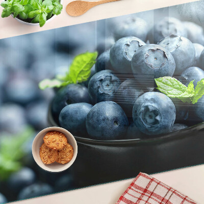 Schneidebrett glas Beeren in einer Schüssel