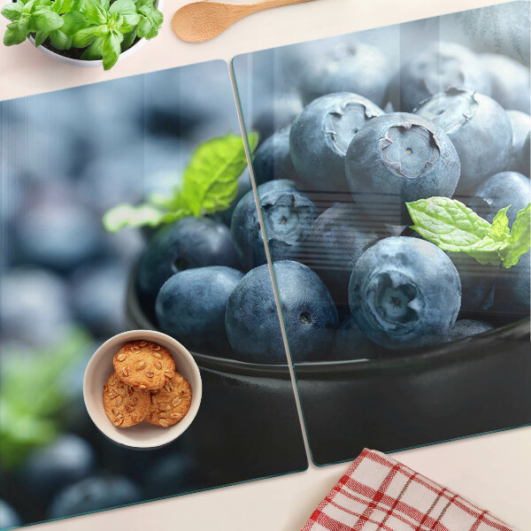 Schneidebrett glas Beeren in einer Schüssel