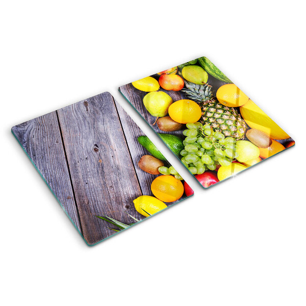 Schneidebrett mit Motiv von Früchten auf Holzgrund