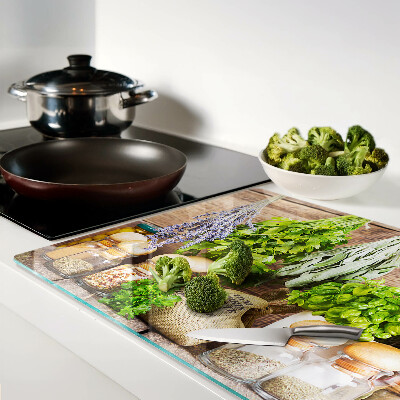 Schneidebrett mit Kräuter- und Gewürzmotiv für die Küche