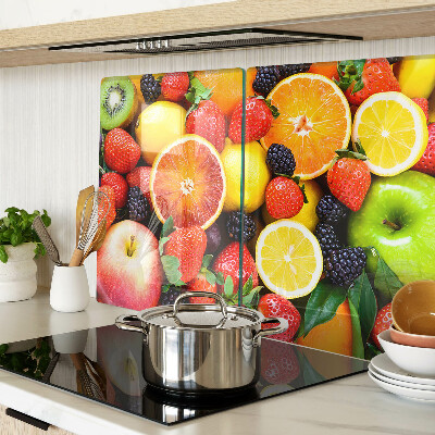 Schneidebrett mit tropischem Früchte- und Beerenmotiv