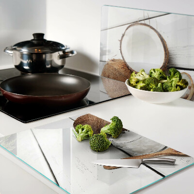 Schneidebrett mit Motiv aus Kokosnuss und Kokosnussprodukten