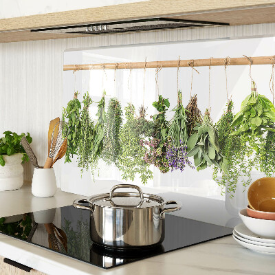 Schneidebrett glas Getrocknete Kräuter an einer Schnur