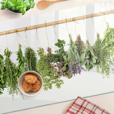 Schneidebrett glas Getrocknete Kräuter an einer Schnur