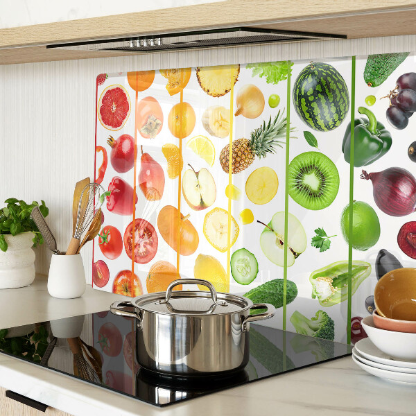 Schneidebrett Glas mit einem Motiv aus Obst und Gemüse in Regenbogenfarben