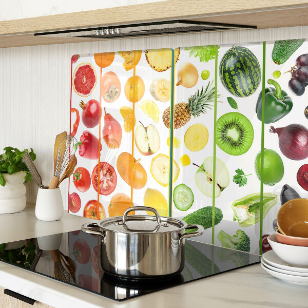 Schneidebrett Glas mit einem Motiv aus Obst und Gemüse in Regenbogenfarben