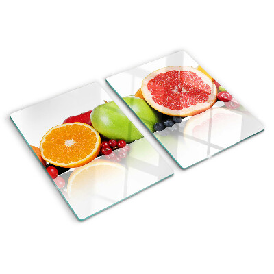 Schneidebrett mit Zitrusfrüchten in Pastellfarben