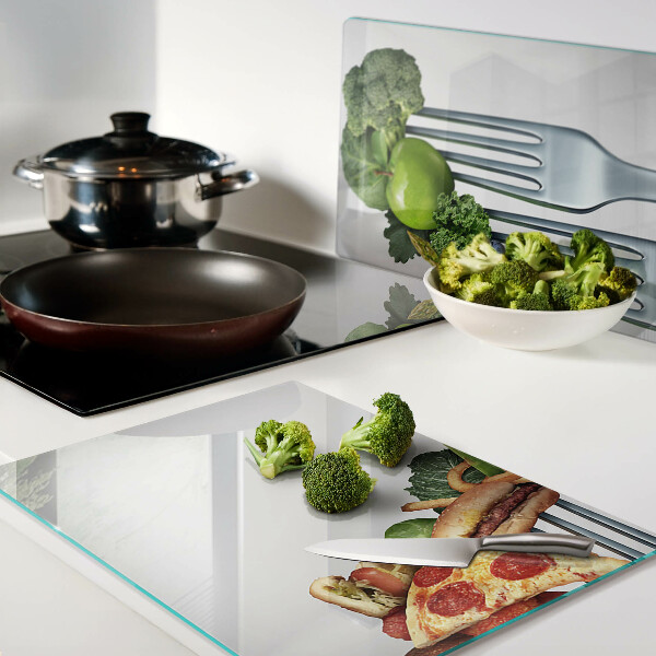 Glas schneidebrett Essen auf einer Gabel