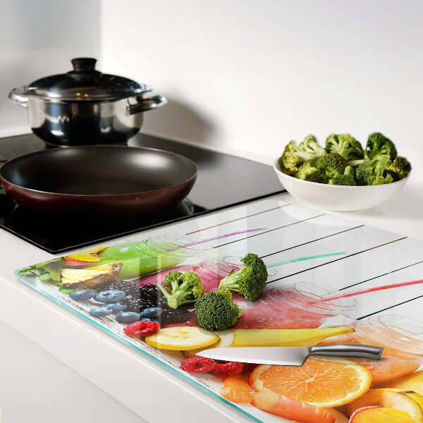 Glas-Schneidebrett mit Fruchtcocktail-Motiv und farbigen Akzenten