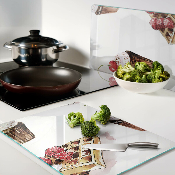 Schneidebrett Waffeln und Cupcakes mit Kirschen