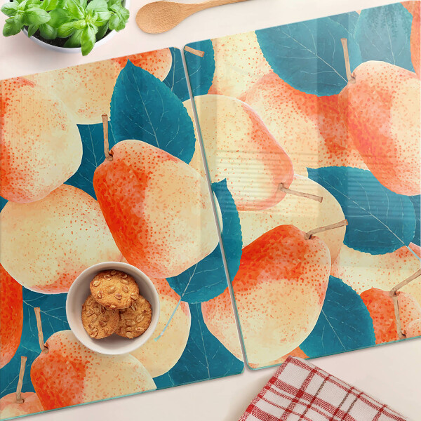 Schneidebrett glas Pfirsiche vor dem Hintergrund von Blättern