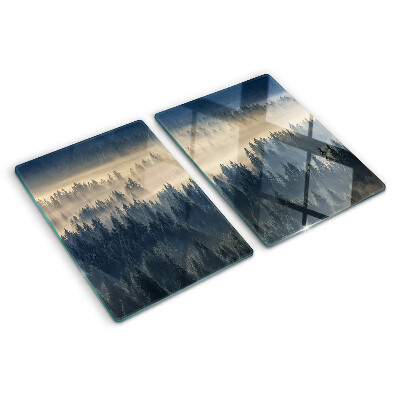 Schneidebrett Nebelige Waldlandschaft