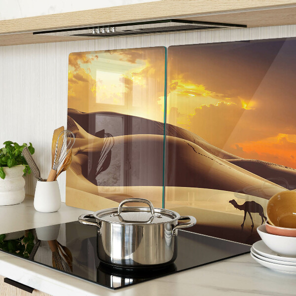 Schneidebrett glas Wüstenlandschaft bei Sonnenuntergang