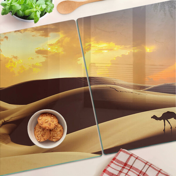 Schneidebrett glas Wüstenlandschaft bei Sonnenuntergang