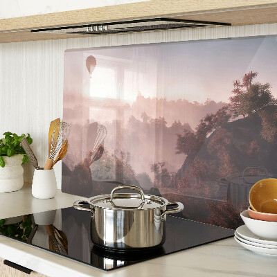 Schneidebrett Glas mit Motiv eines Heißluftballons über einer Landschaft