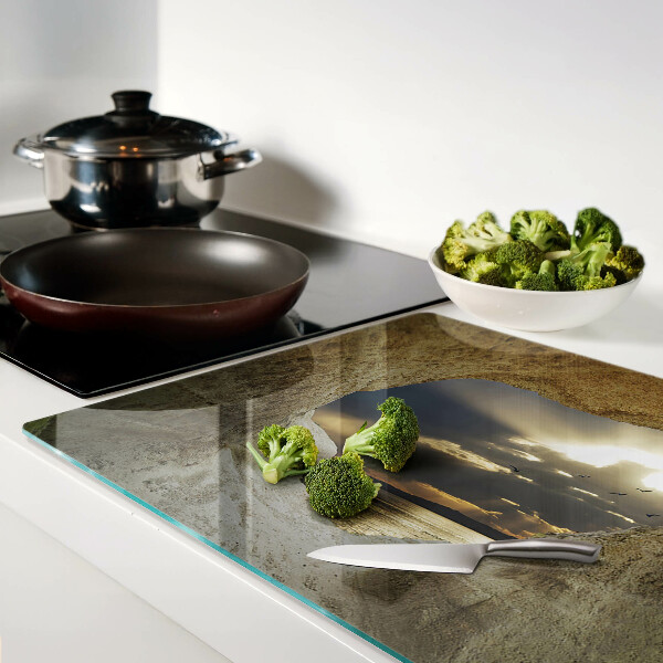 Schneidebrett Blick aufs Meer durch die Grotte