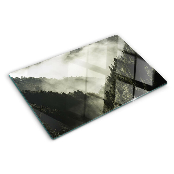 Schneidebrett Berglandschaft im Nebel