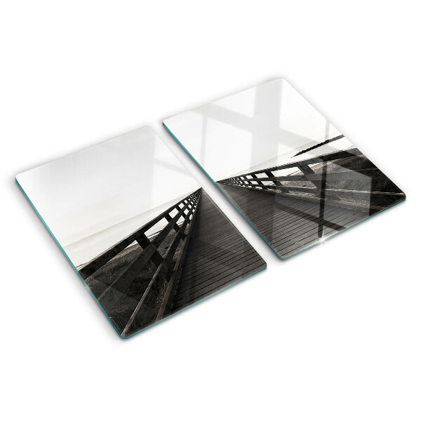 Schneidebrett Holzbrücke über das Wasser