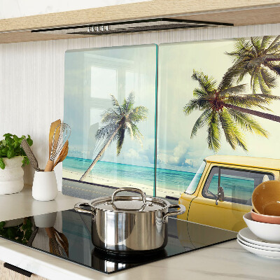Glas schneidebrett Strand mit Palmen und einem Auto