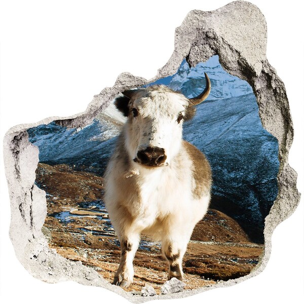 Mauerdurchbruch Aufkleber Bergbüffel in einem Loch in der Wand