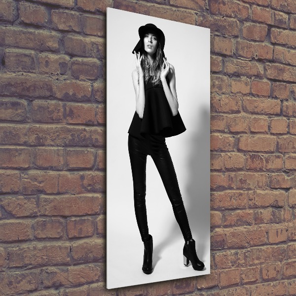 Acrylbild vertikal Frau in Schwarz