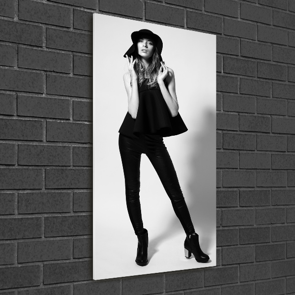 Acrylbild vertikal Frau in Schwarz