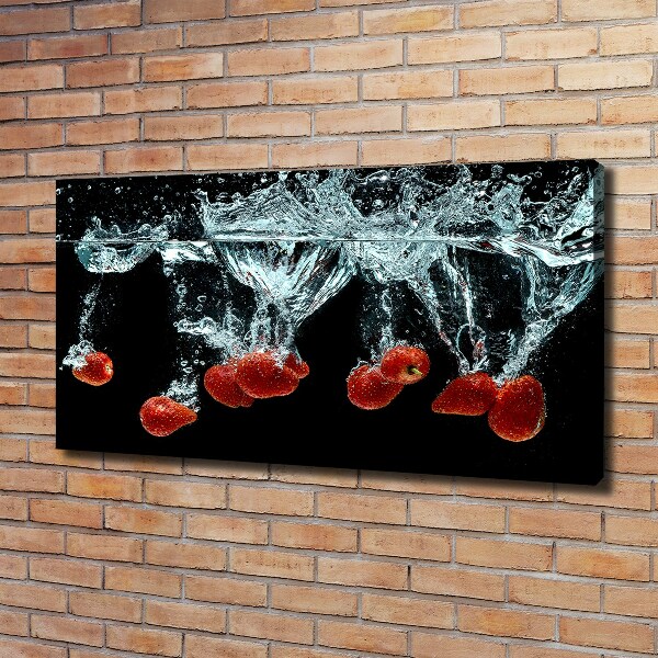Bild auf leinwand Erdbeeren unter Wasser