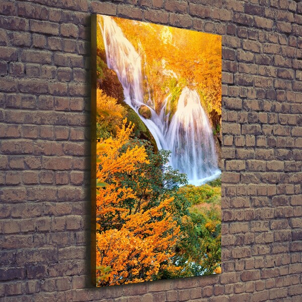 Foto auf leinwand vertikales Wasserfall im Herbst