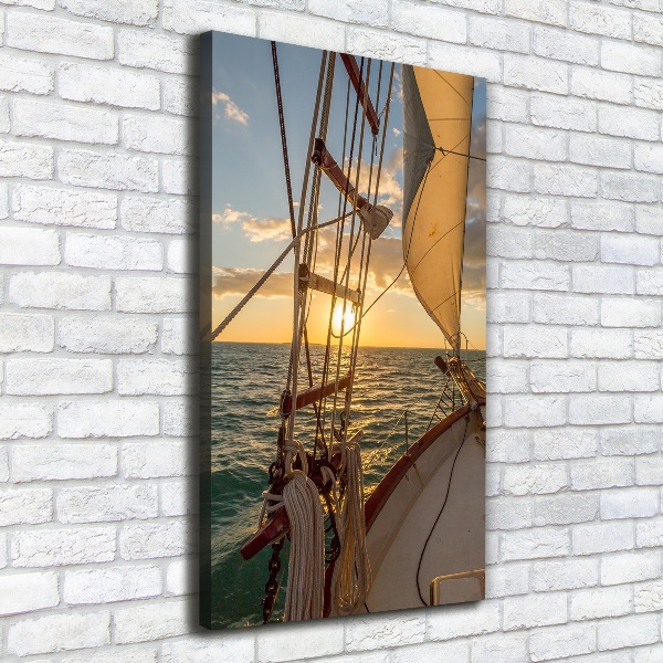 Foto leinwand vertikales Eine Yacht auf See