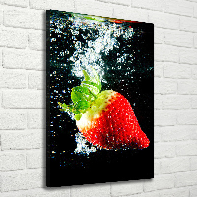 Foto leinwand vertikales Erdbeere unter Wasser
