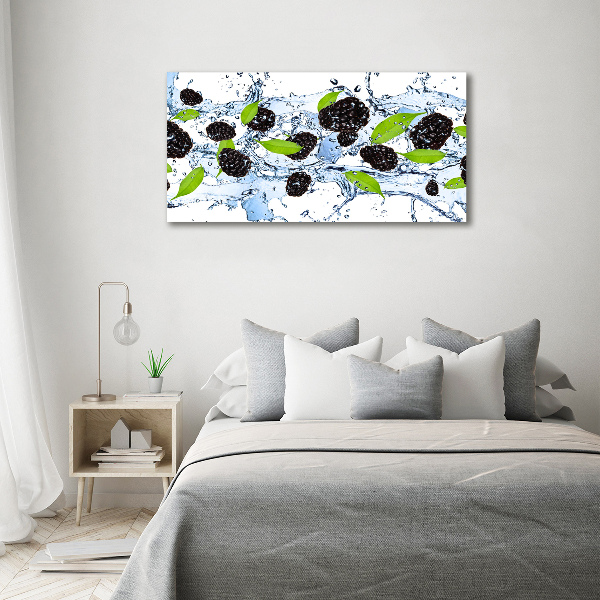 Glasbild Brombeeren und Wasser