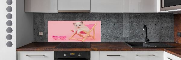 Küchen wandpaneel Katze auf einem Liegestuhl