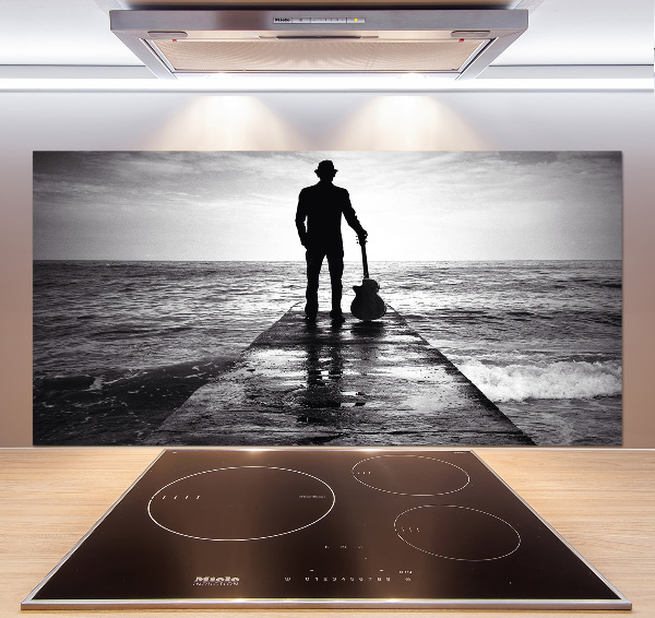 Platte für Küchenrückwand Gitarrist auf dem Pier