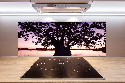 Glasrückwand für die küche Baum und See