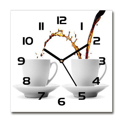 Wanduhr modern quadratisch Kaffee eingeschenkt