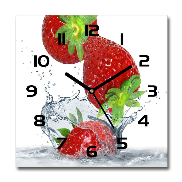 Wanduhr quadratisch Erdbeeren und Wasser