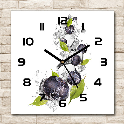 Wanduhr modern quadratisch Beeren mit Eis