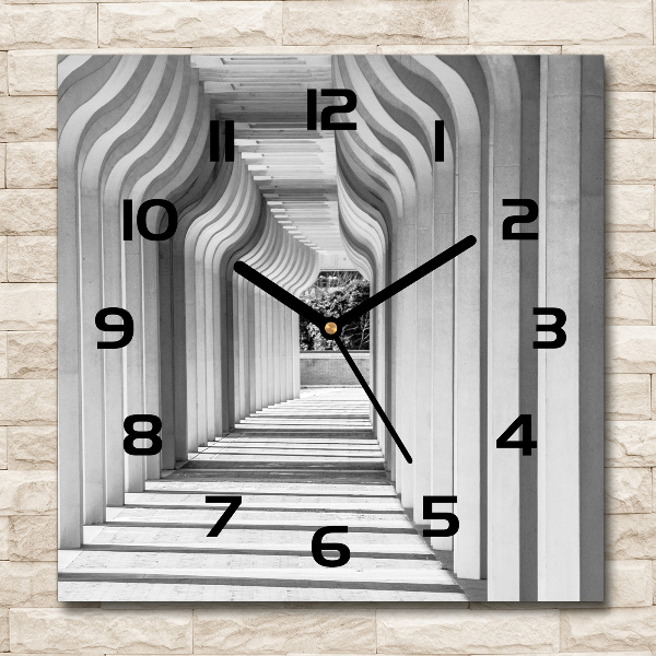 Wanduhr modern quadratisch Korridor