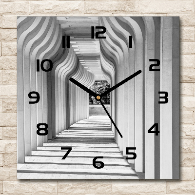 Wanduhr modern quadratisch Korridor