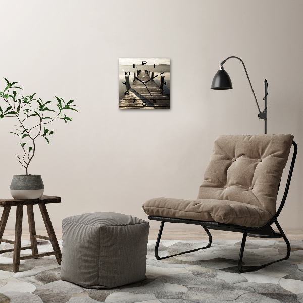 Wanduhr modern quadratisch Holzsteg